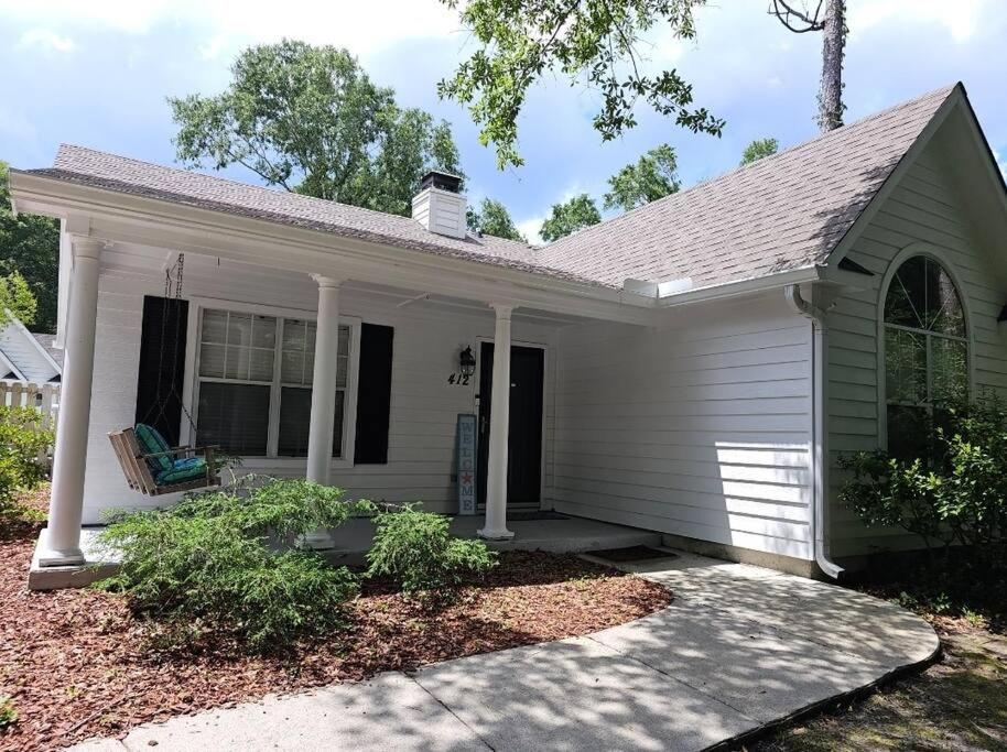 Close To The Beach And Attractions! Perfect For Families Or Traveling Nurses! Wilmington Exterior photo