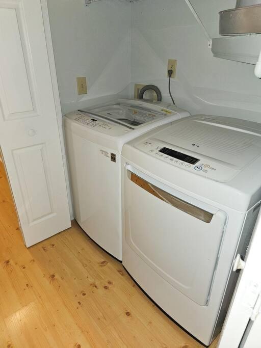 Close To The Beach And Attractions! Perfect For Families Or Traveling Nurses! Wilmington Exterior photo